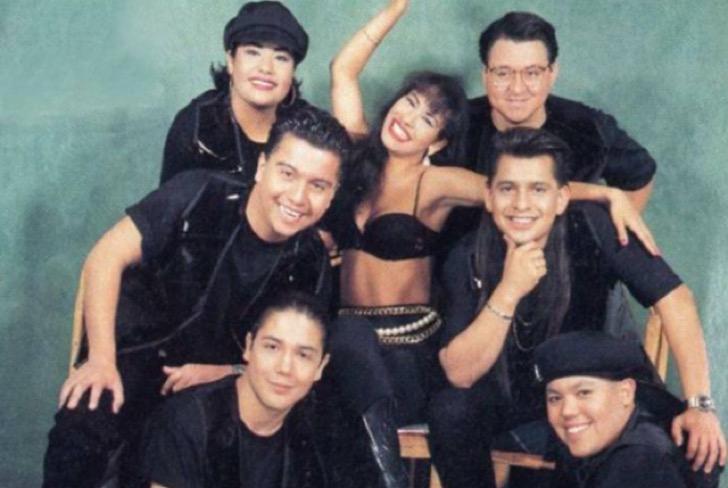 Selena Quintanilla y Los Dinos