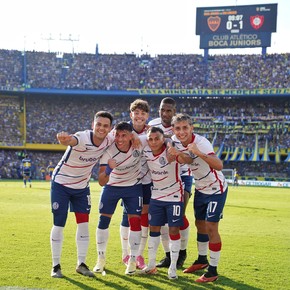 ¡Se picó! La pinchada exquisita de Adam Bareiro para meterla de penal en Boca-San Lorenzo