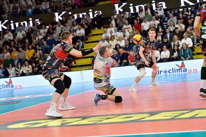 Perugia fue el último campeón de Italia que también ganó la fase regular. (@SIRVolleyPG)